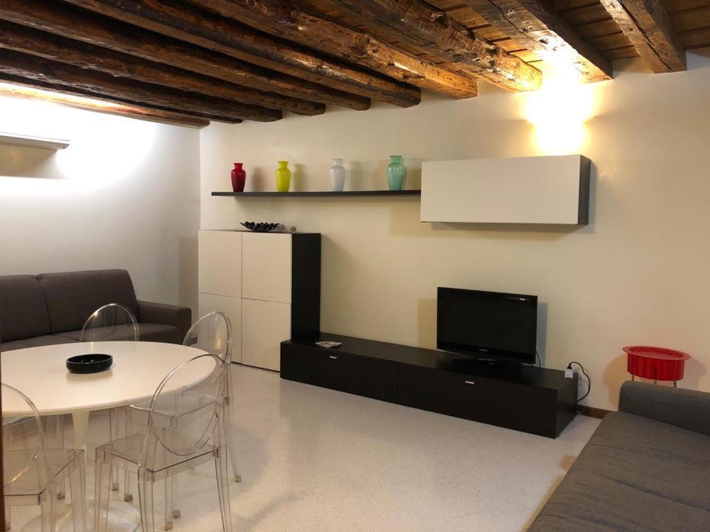 Ca' Derai Fenice Apartament